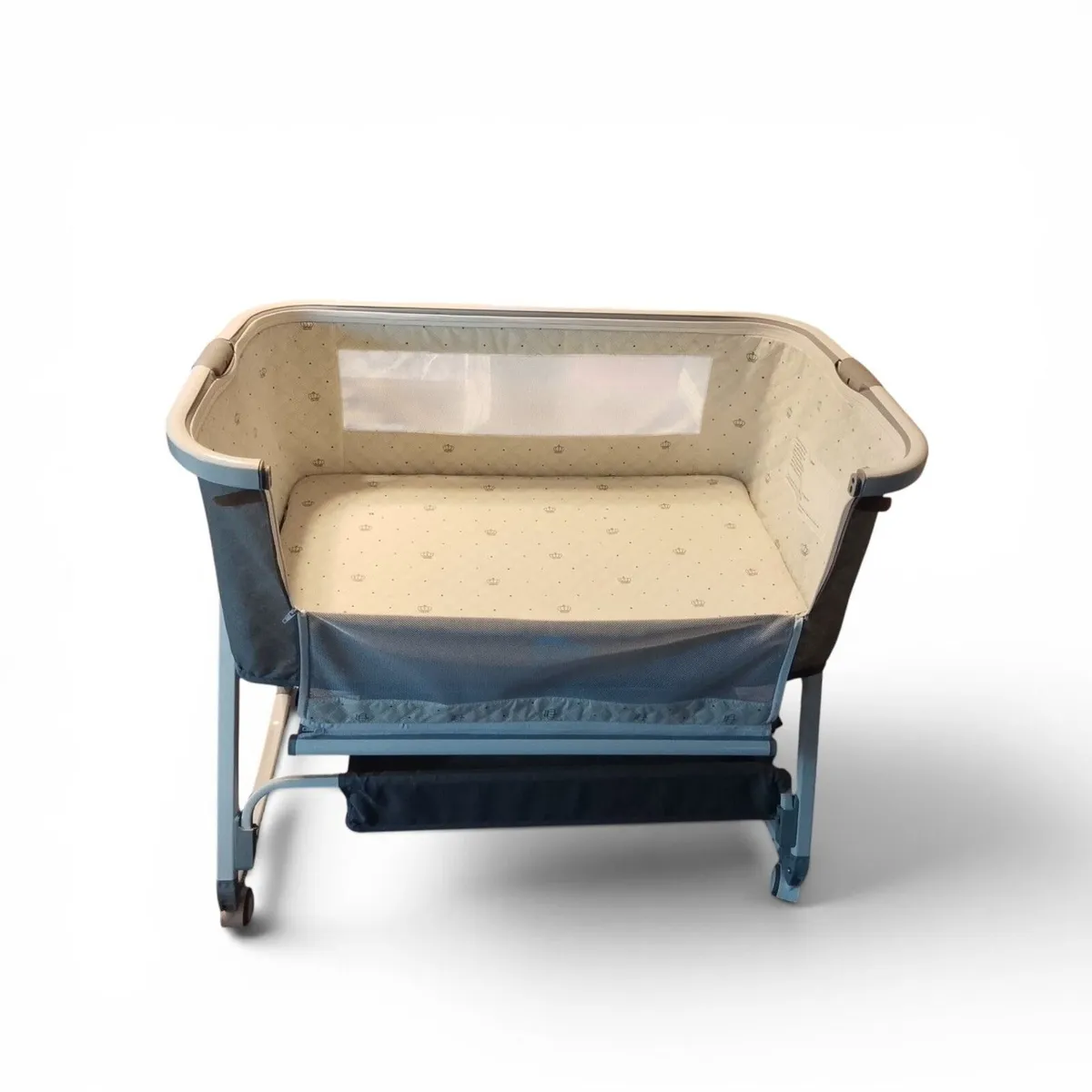 Baby bedside crib - Image 3