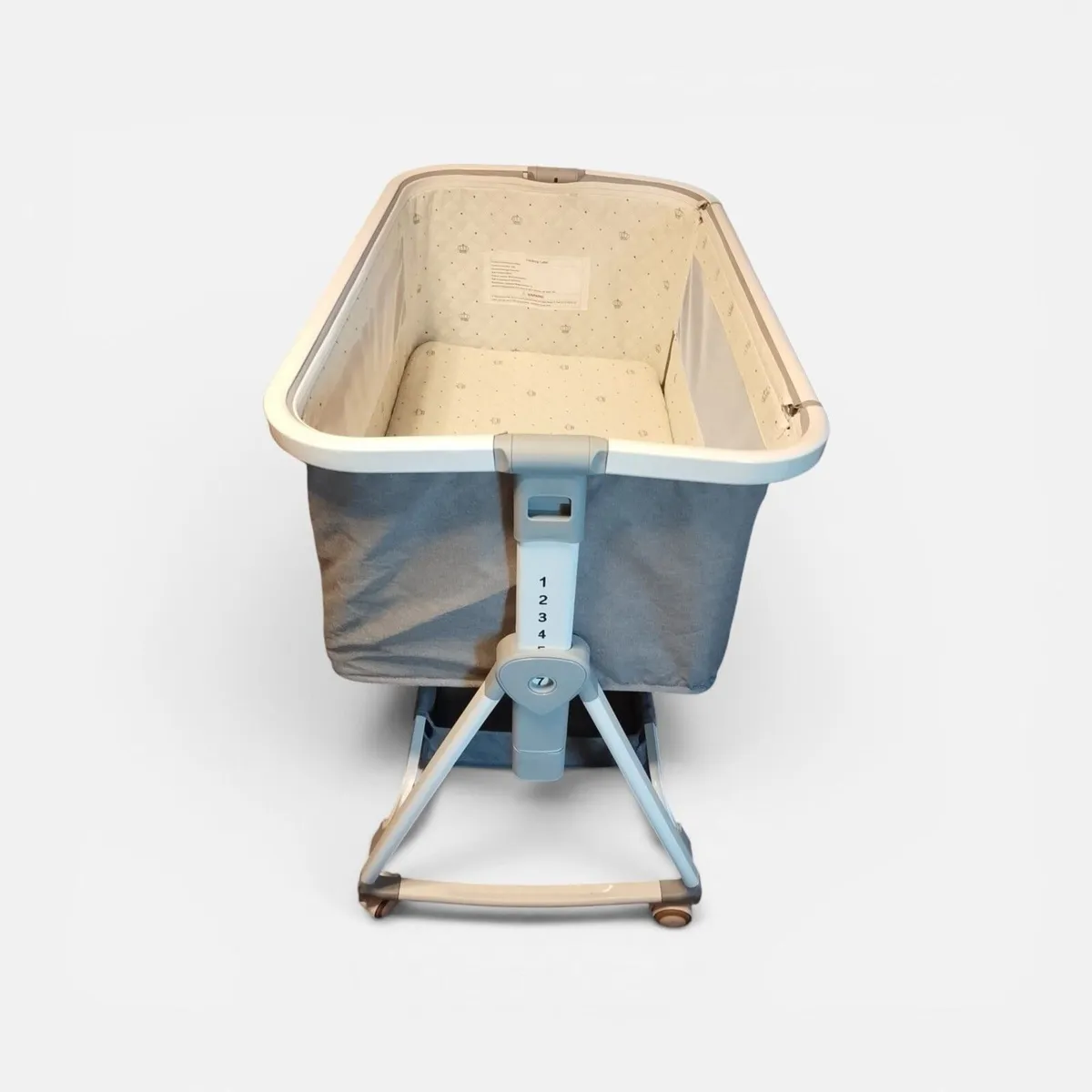 Baby bedside crib - Image 4
