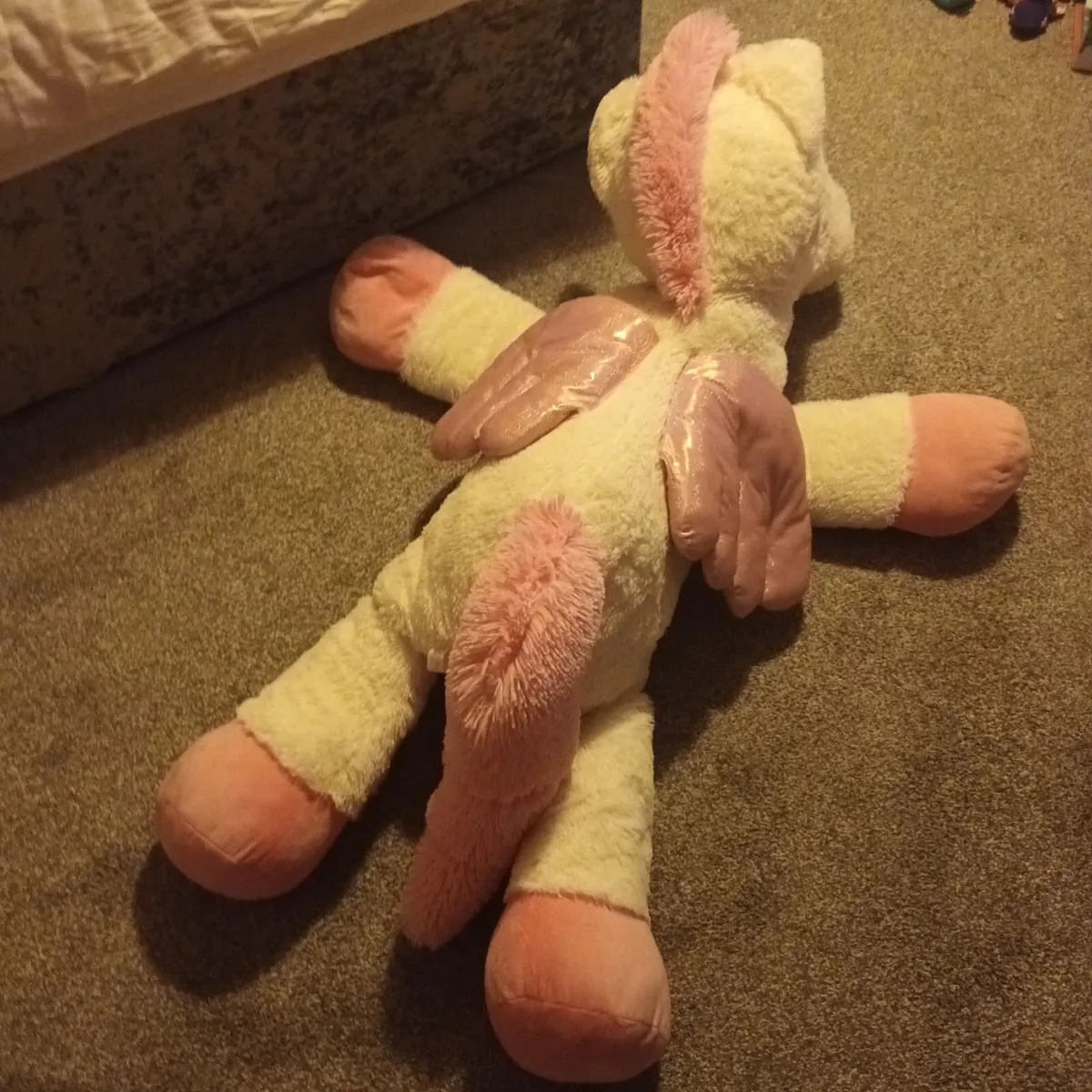 Giant horse  teddy with wings - Image 4
