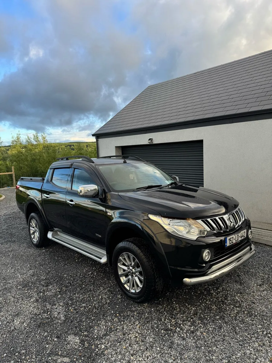 2015 Mitsubishi L200 Titan No VAT - Image 1