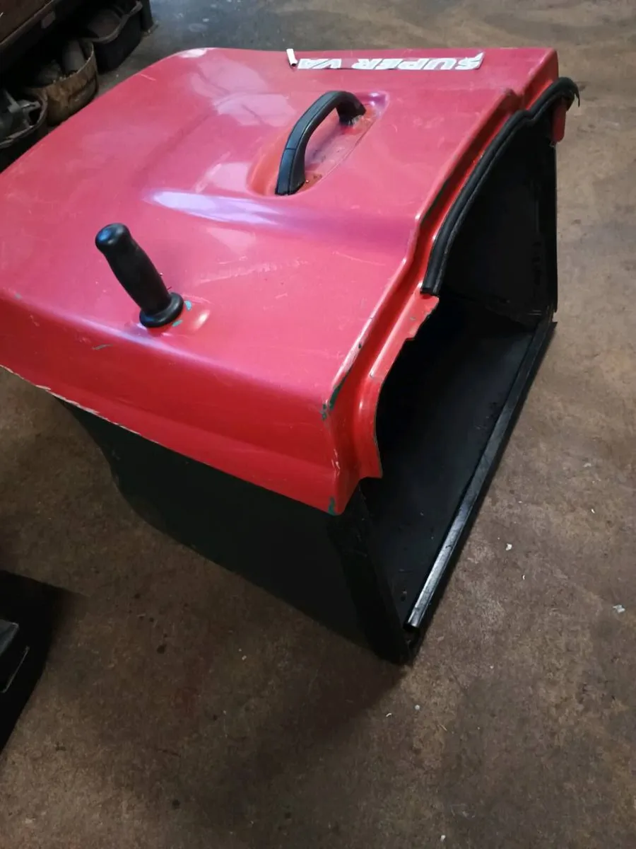 Ride on lawnmower parts - Image 4
