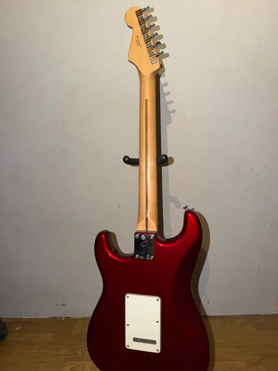 Electric Guitar - Image 3