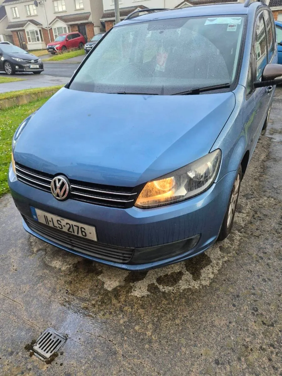 Volkswagon Touran - Image 1