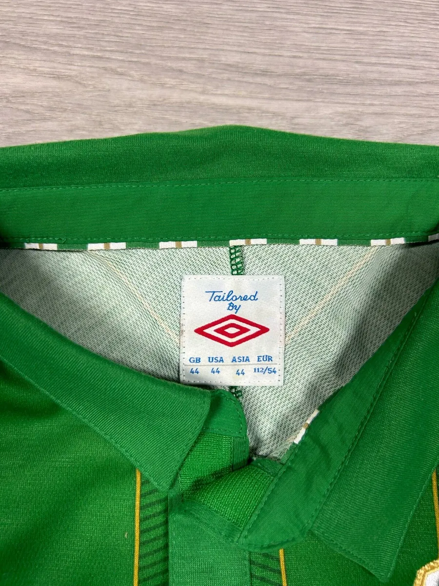 Vintage 2011 Umbro Ireland Jersey Shirt Mens Large - Image 4