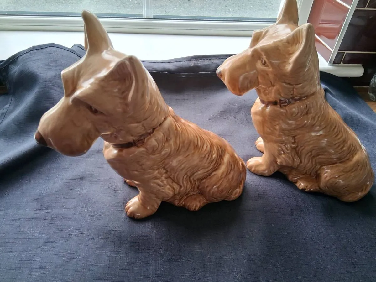 Pair Of Vintage Sylvac Terrier Dog Ornaments - Image 2