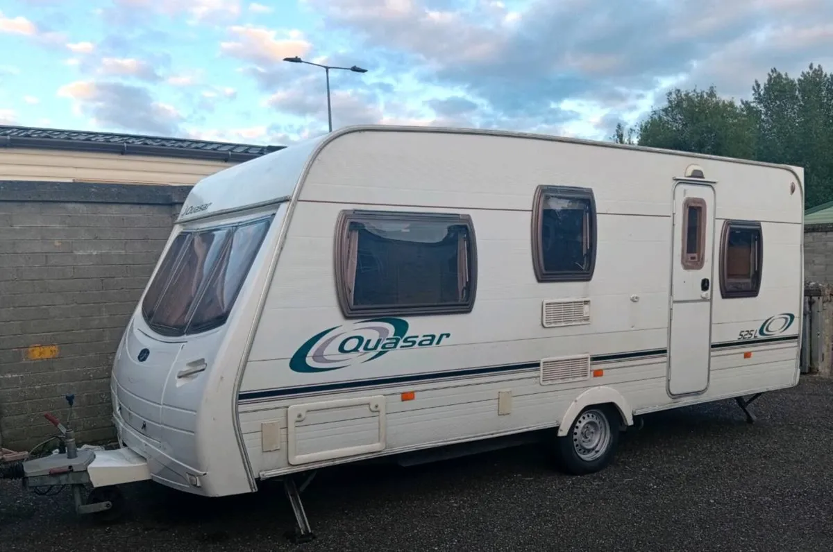 Quasar Caravan for sale with Awning - Image 2