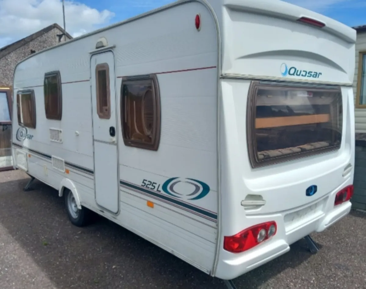Quasar Caravan for sale with Awning - Image 4