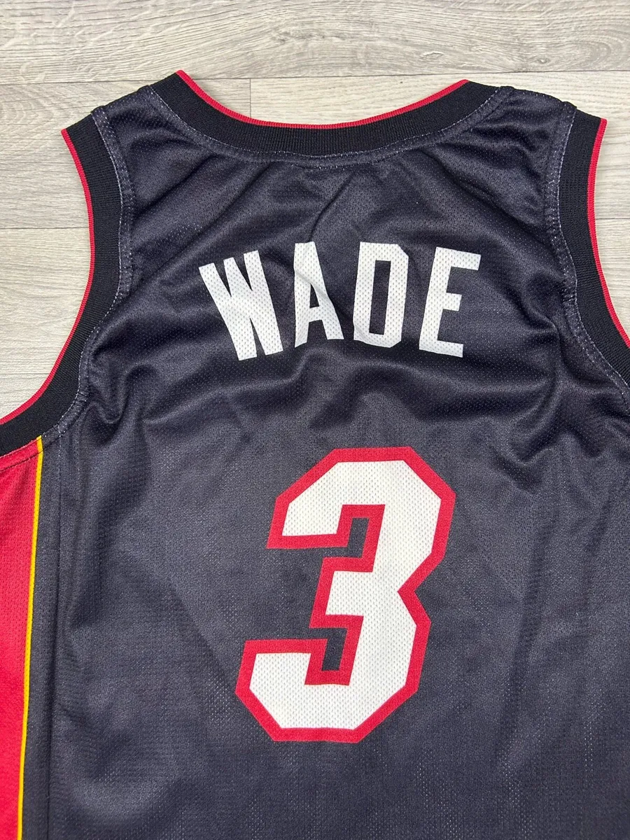 Vintage Champion Miami Heat Dwayne Wade Jersey - Image 3