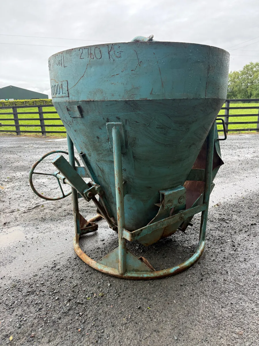Concrete Skip - Image 3