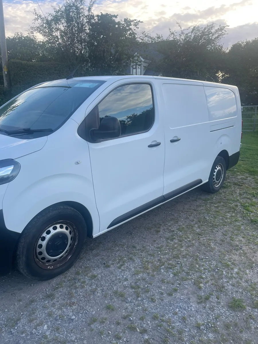 Citroen Dispatch - Image 2