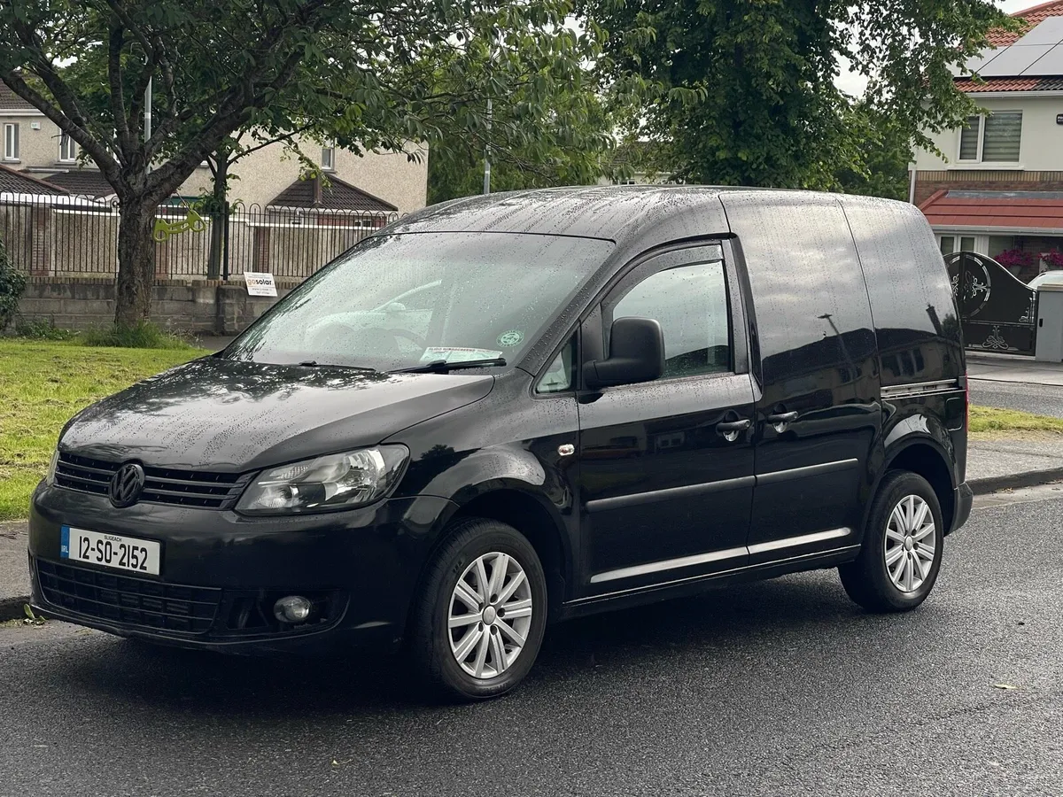 2012 VW CADDY VAN, DOE 01-27 TAX 08-26 - Image 1