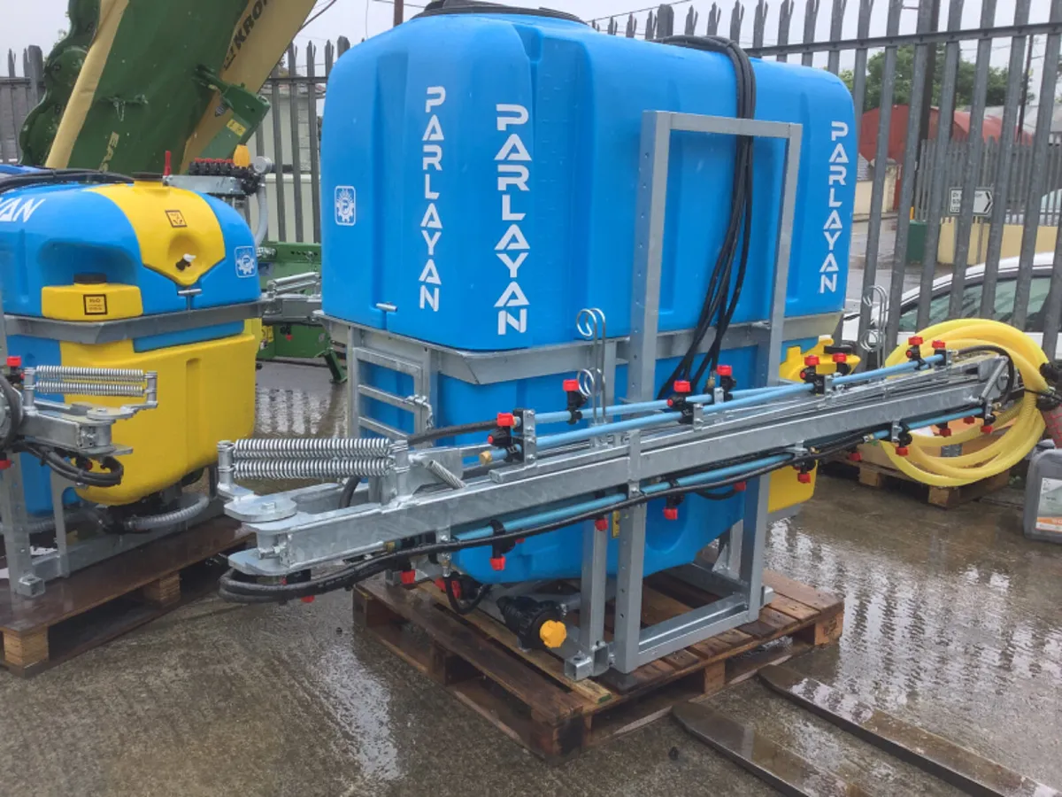 New Parlayan Sprayers - Image 1