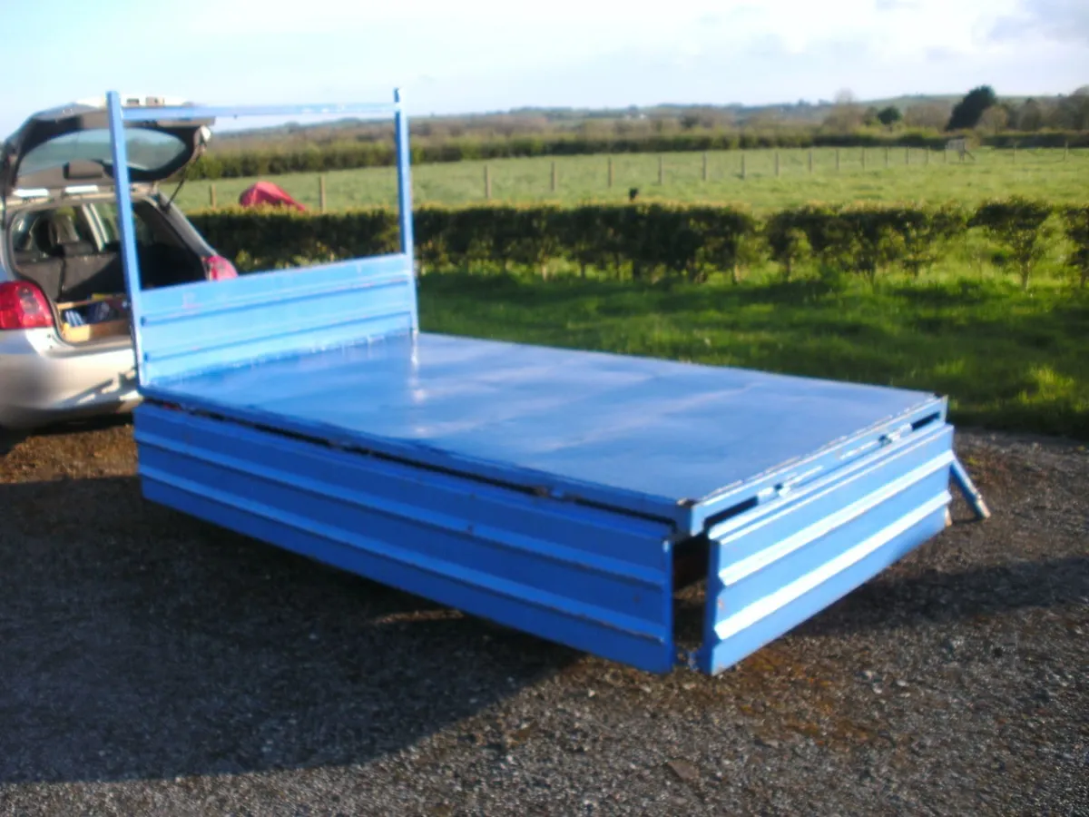 Builder drop side Trailer double axel - Image 4