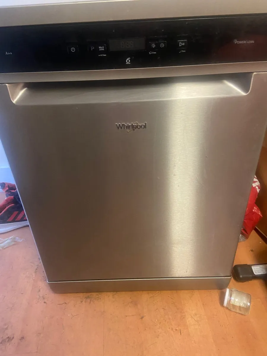Dishwasher - Image 1