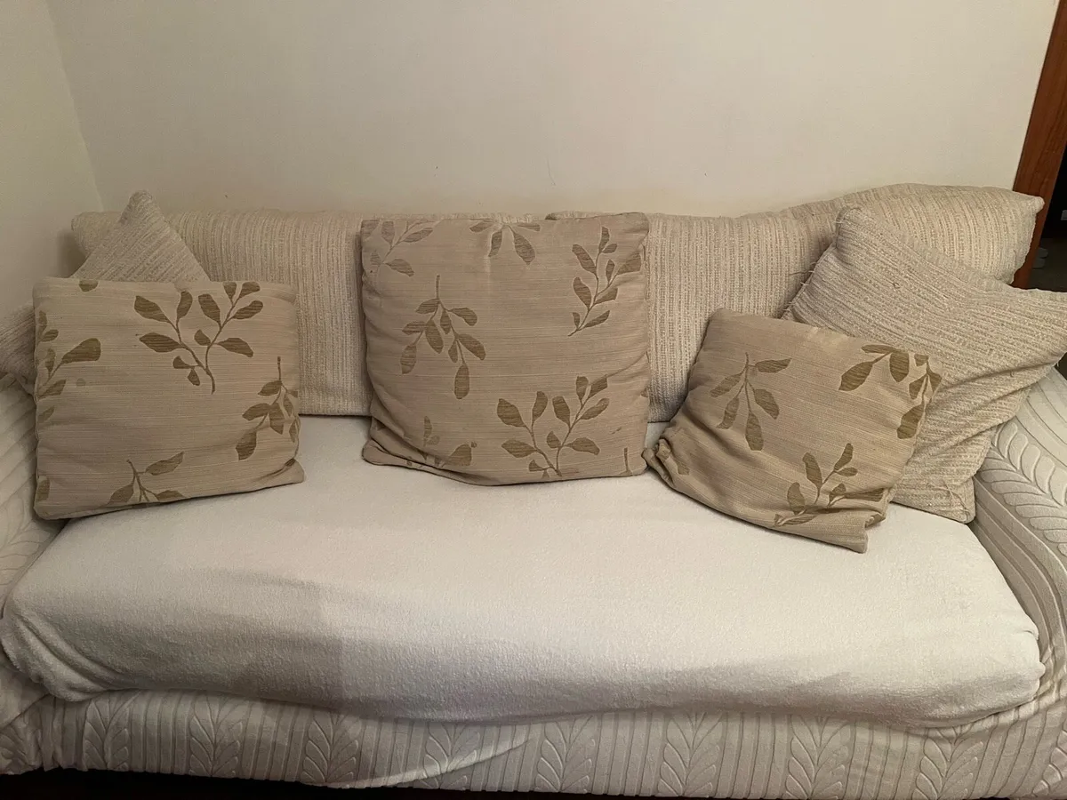 Suite of furniture - Image 3