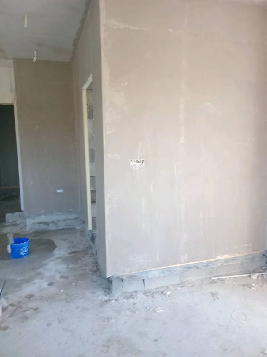 Plasterer - Image 1