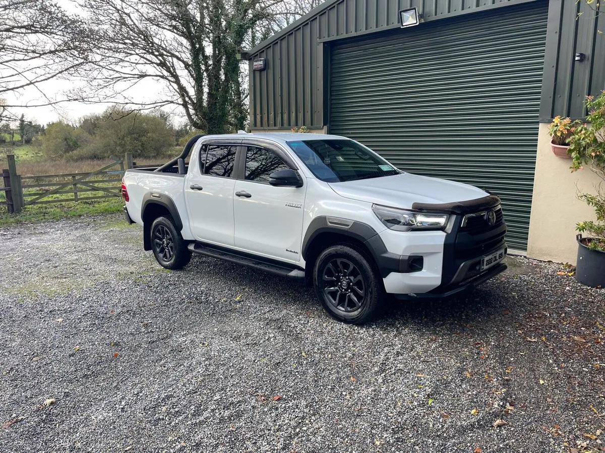 Toyota Hilux - Image 1