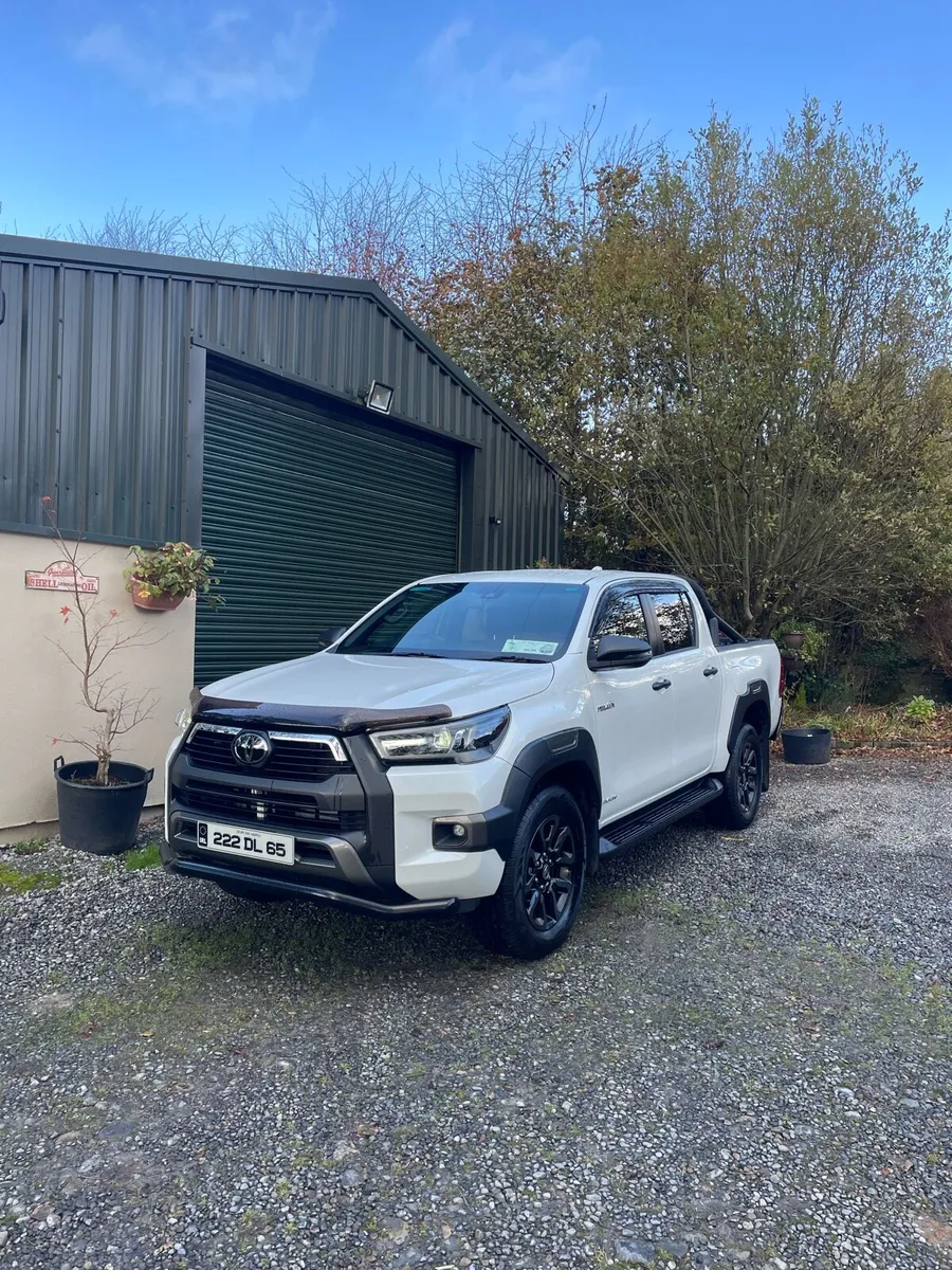 Toyota Hilux - Image 4