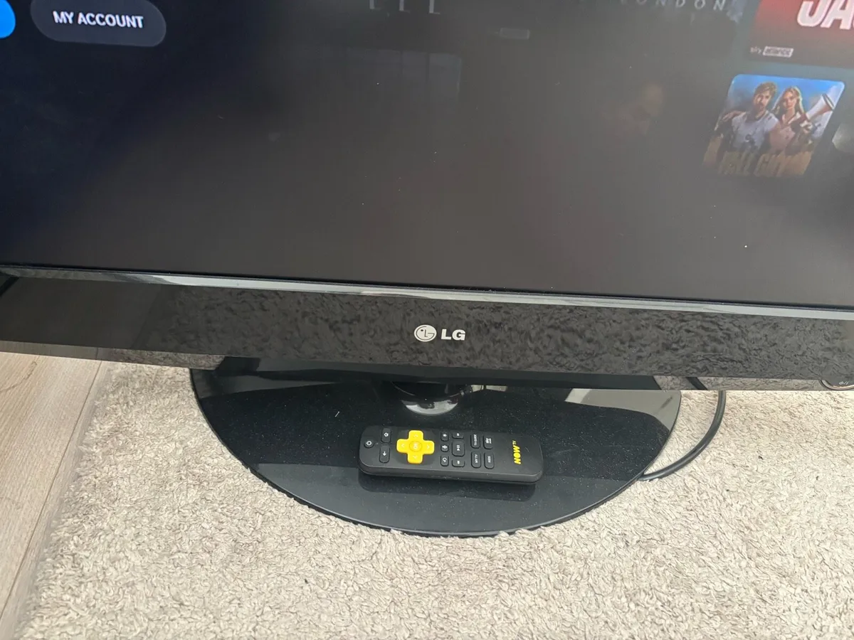 Lg 32 inch tv with Now tv stick - Image 2