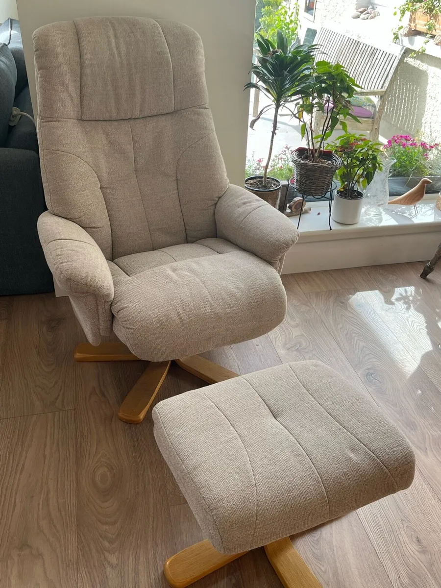 Reclining and swivel chair with footstool - Image 1