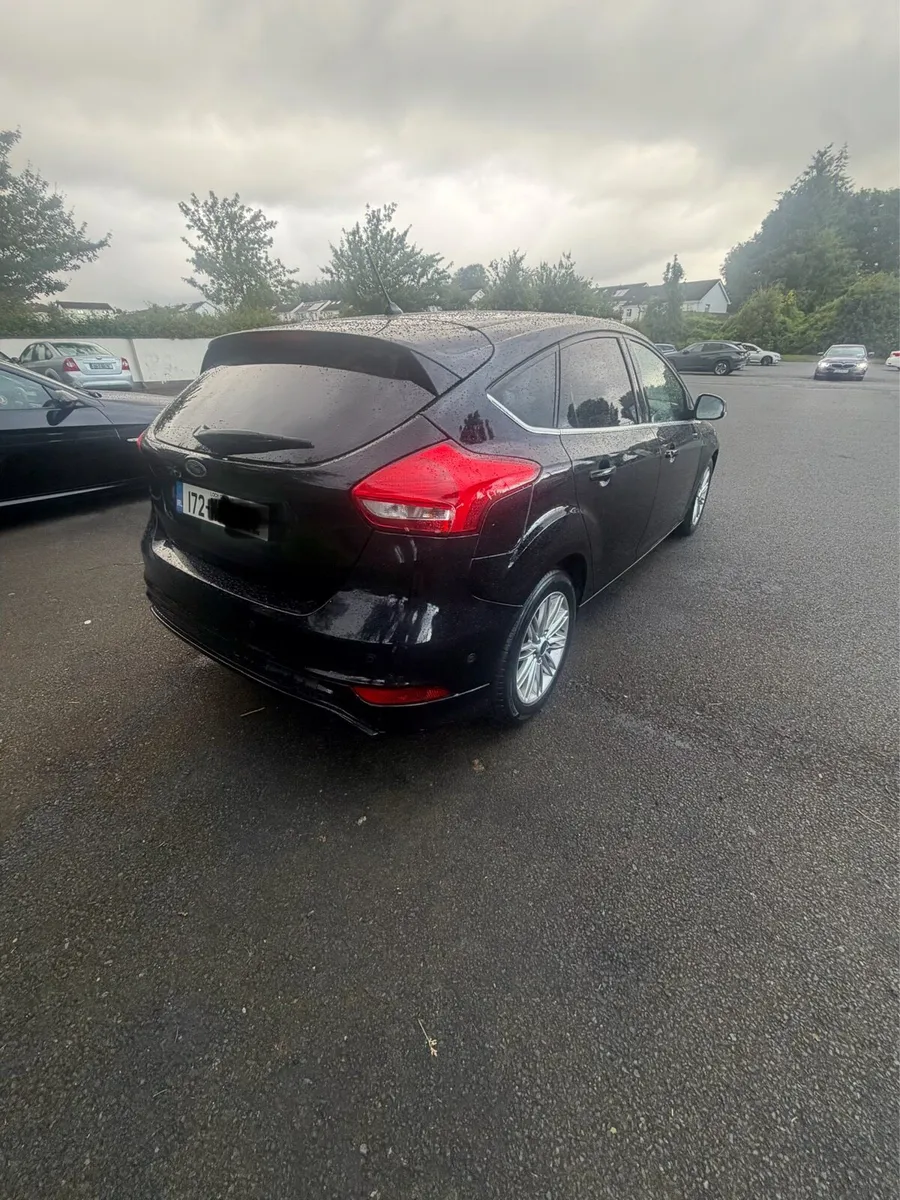 2017 Ford Focus - Image 4
