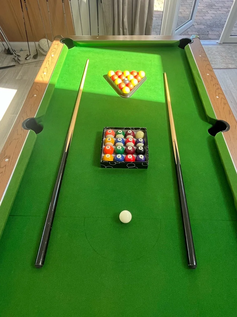 7ft x 4ft Lyric Pool Table - Excellent Condition - Image 4