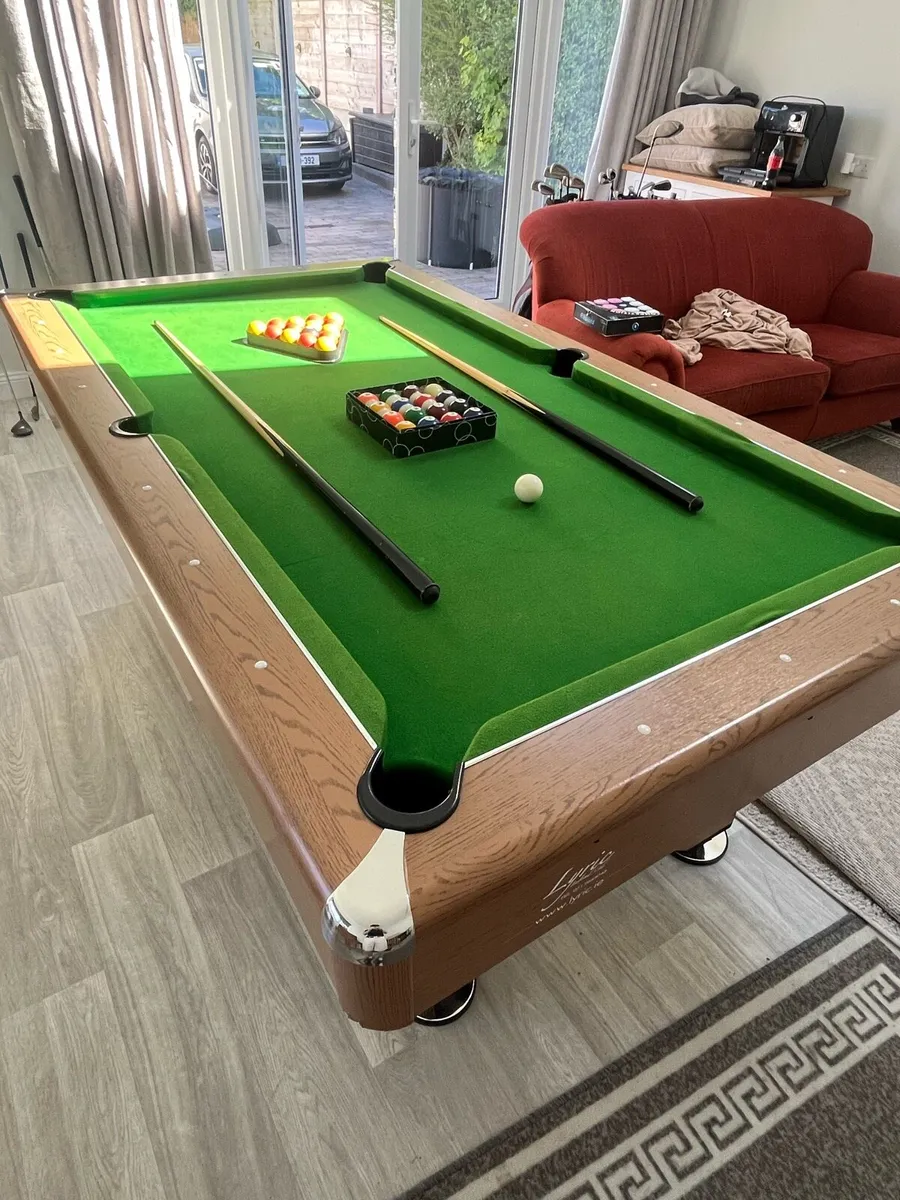 7ft x 4ft Lyric Pool Table - Excellent Condition - Image 2