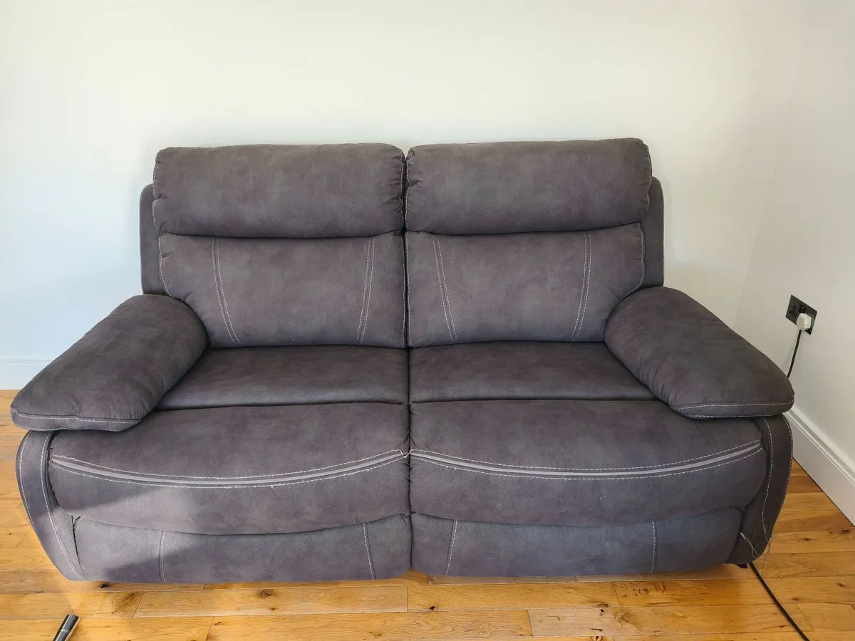 Corner reclining sofa and 2 seater reclining sofa - Image 1