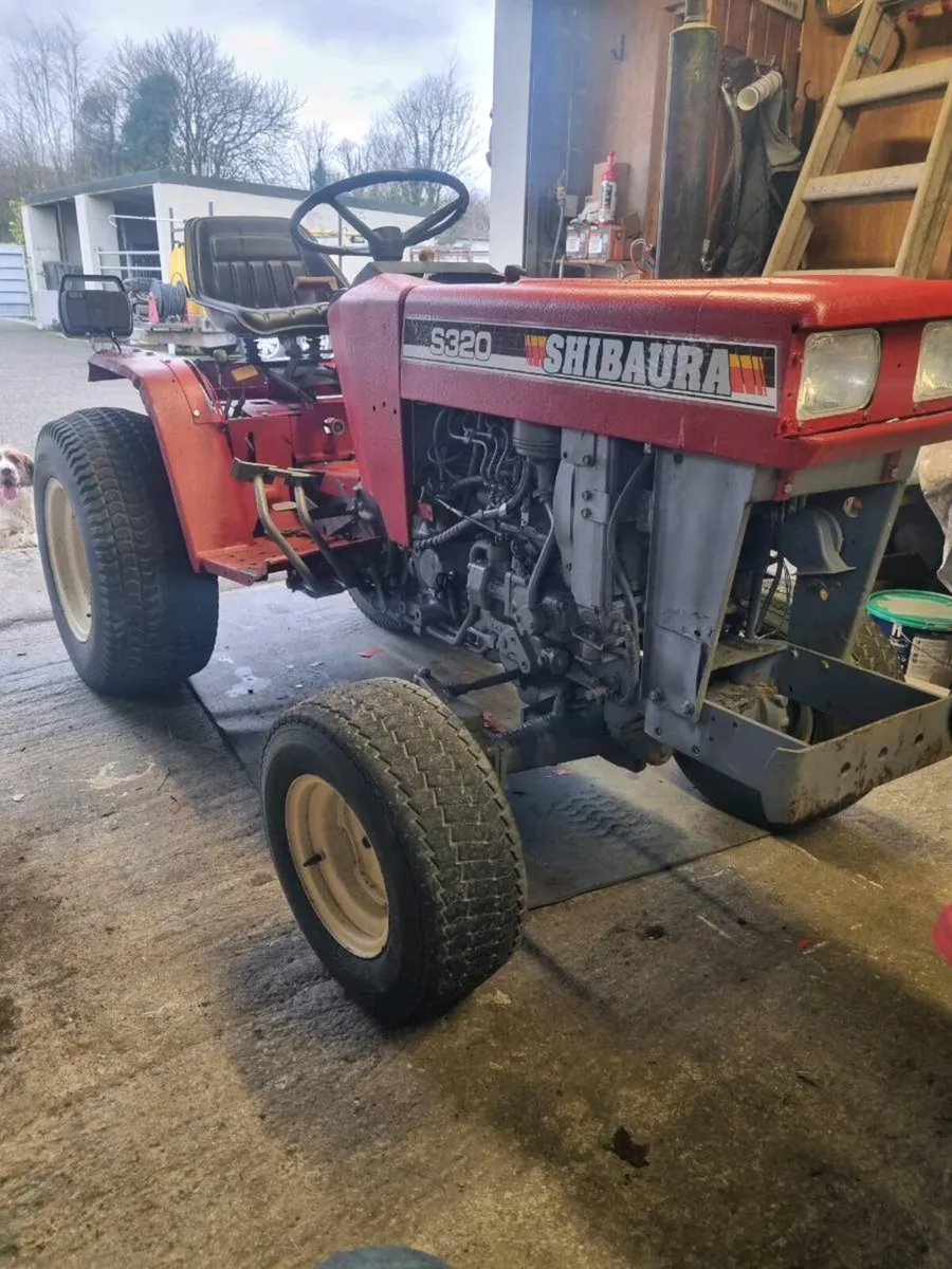Shibaura s320 compact tractor - Image 4