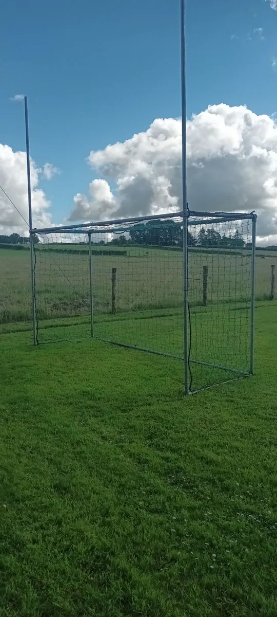 Goal post