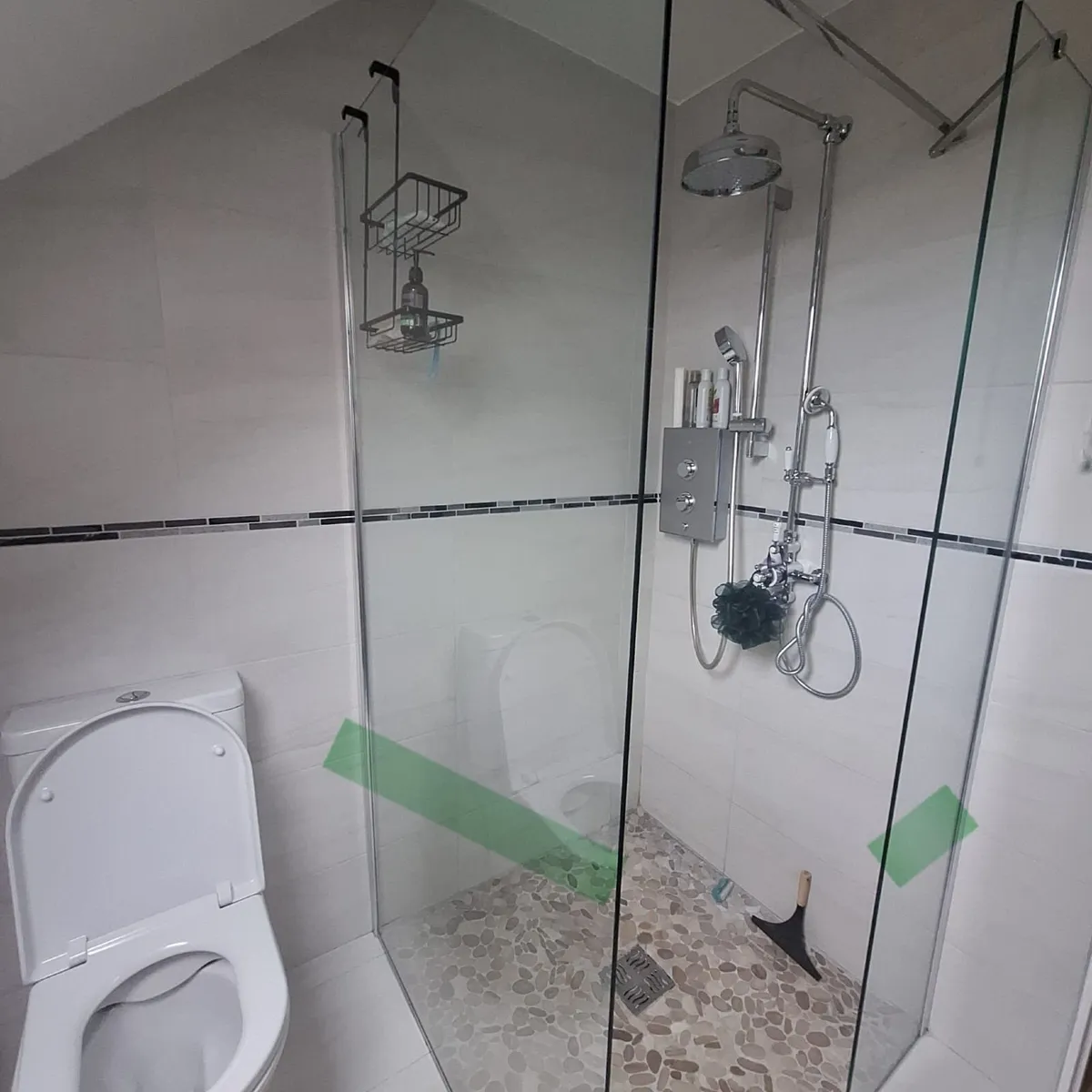 Glass Shower panels - Image 2