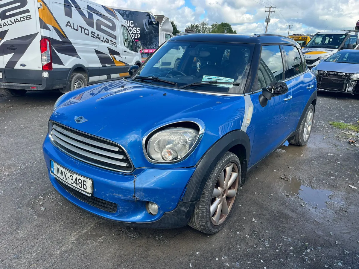 Mini  Cooper Countryman 1.6 petrol Only 79,000 km - Image 3