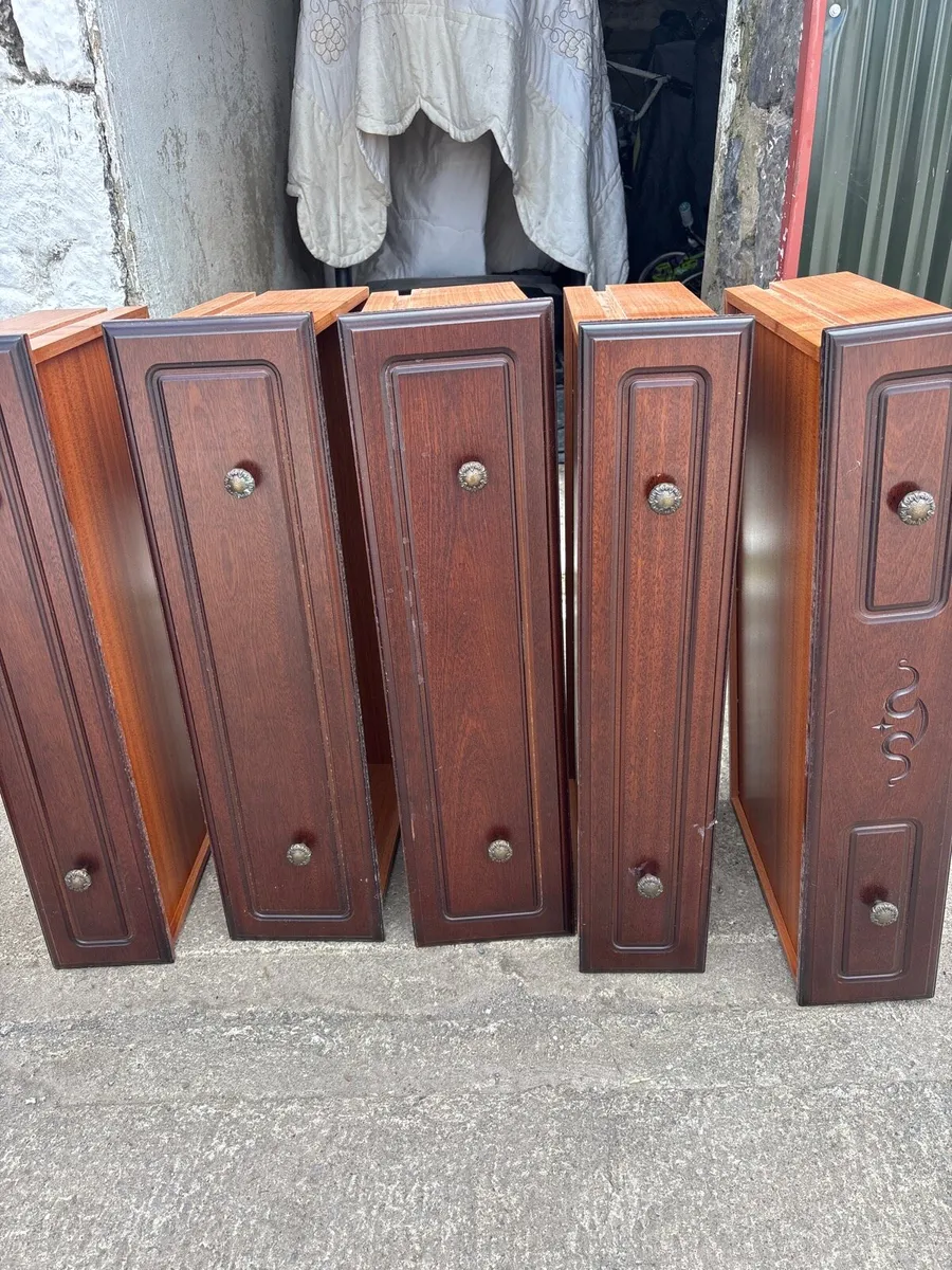 Rossmore chest of drawers - Image 4