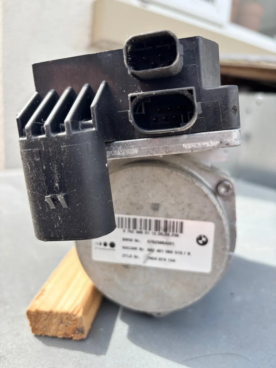 Power steering pump Z4 - Image 3