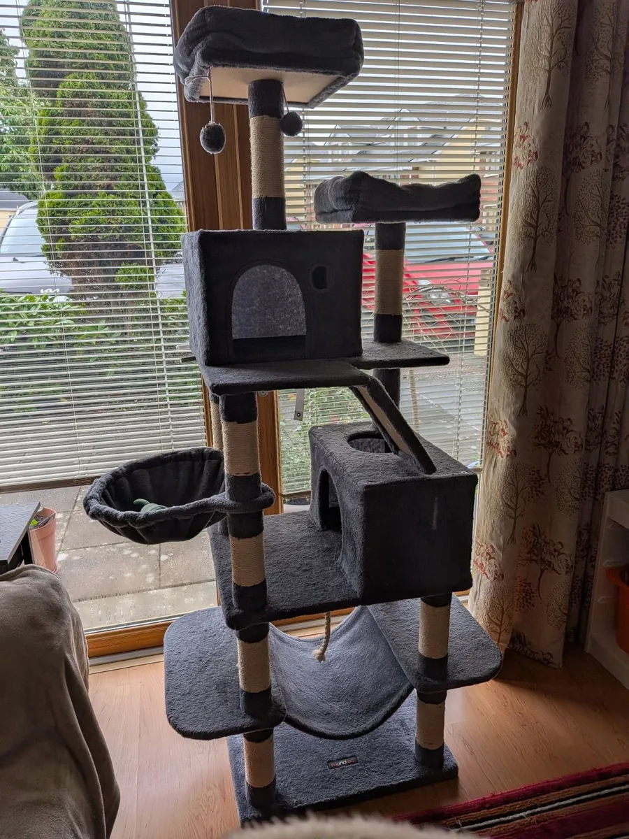 Cat Tree - Image 1