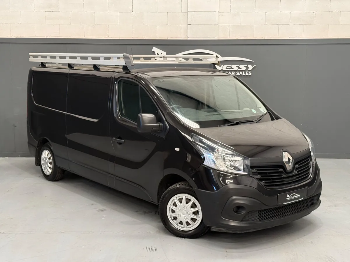 Renault Trafic 2019 NEW DOE LOW MILEAGE - Image 3