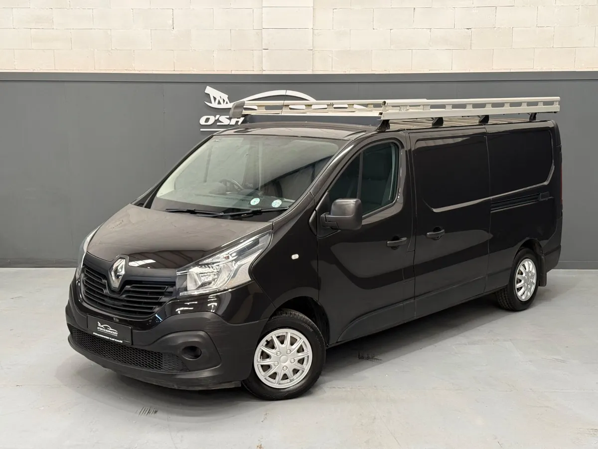 Renault Trafic 2019 NEW DOE LOW MILEAGE - Image 4