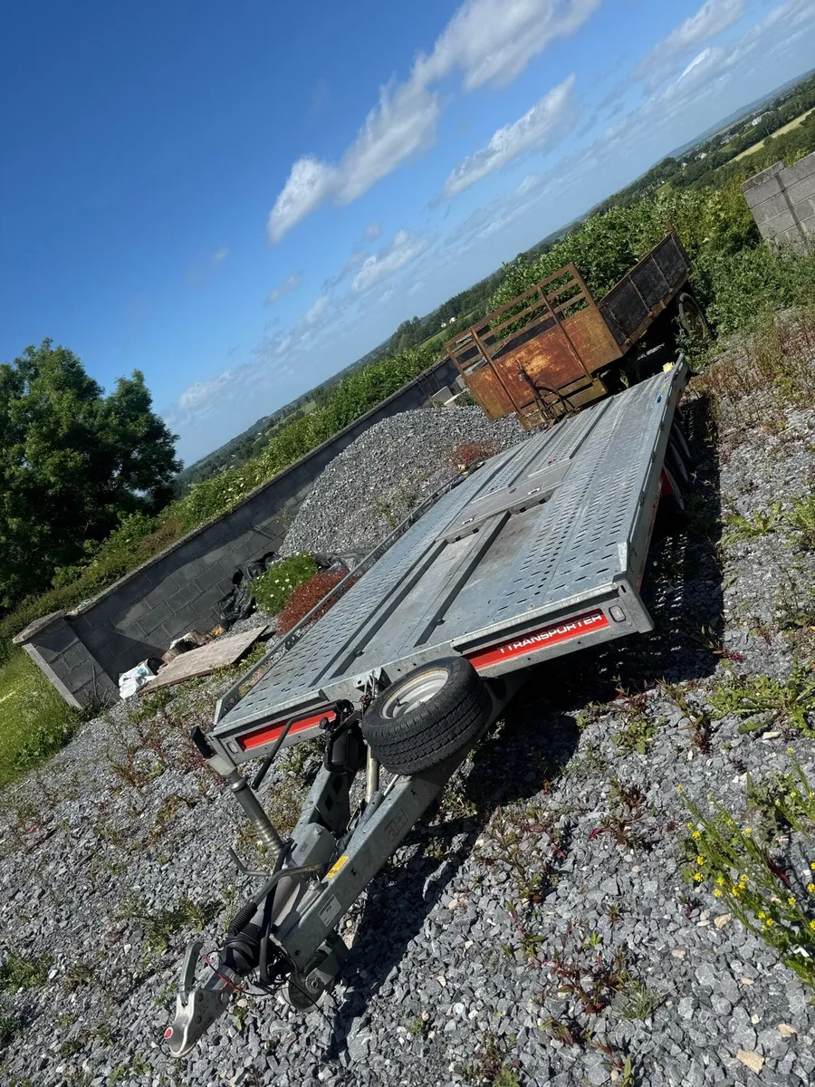 Brian James T6 transporter - Image 3