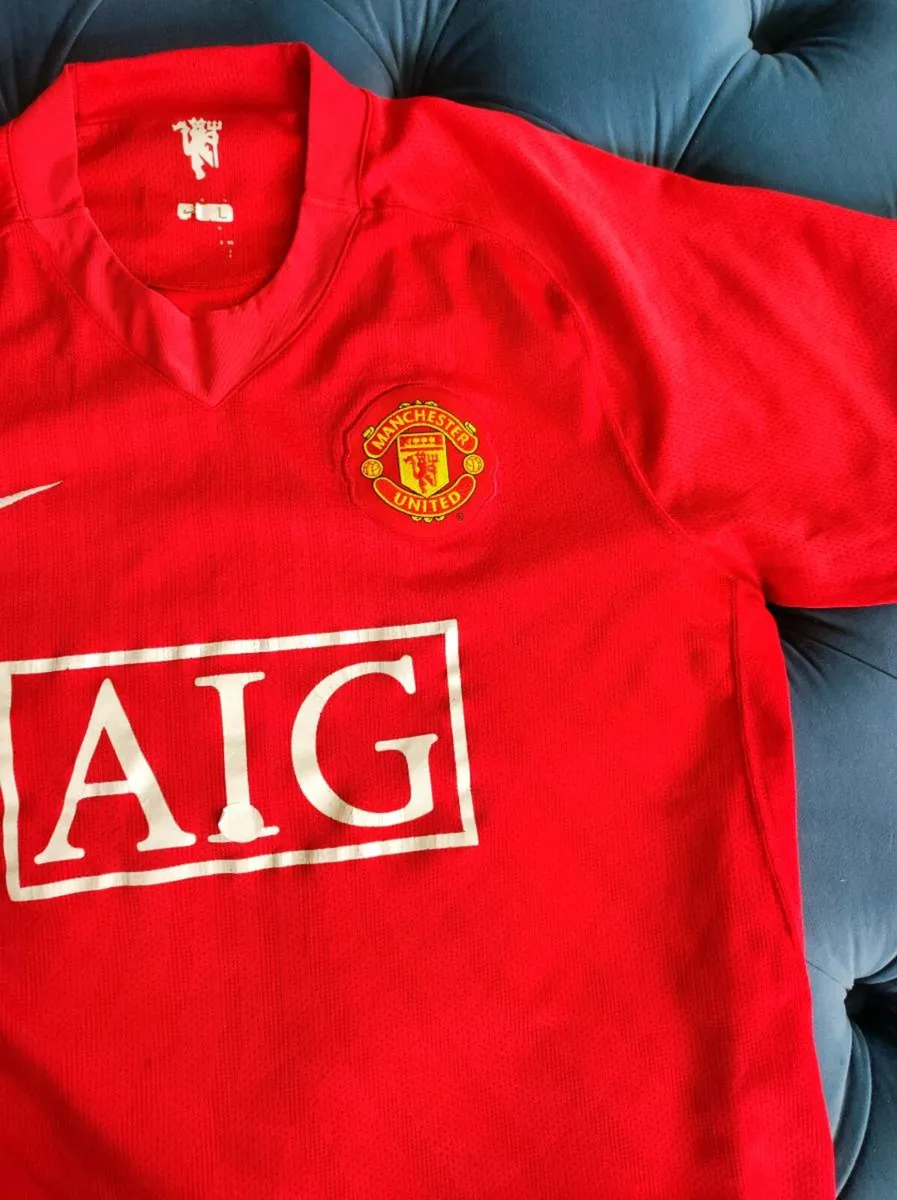 4 x Man united gersy - Image 1
