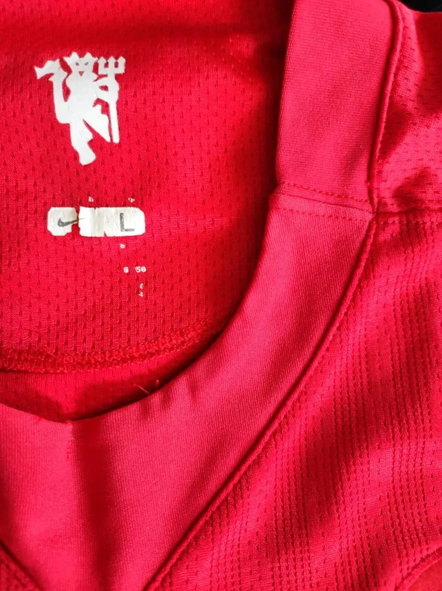 4 x Man united gersy - Image 3