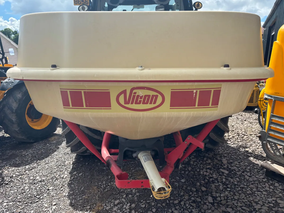 Vicon 1.2 ton wagtail sower - Image 2