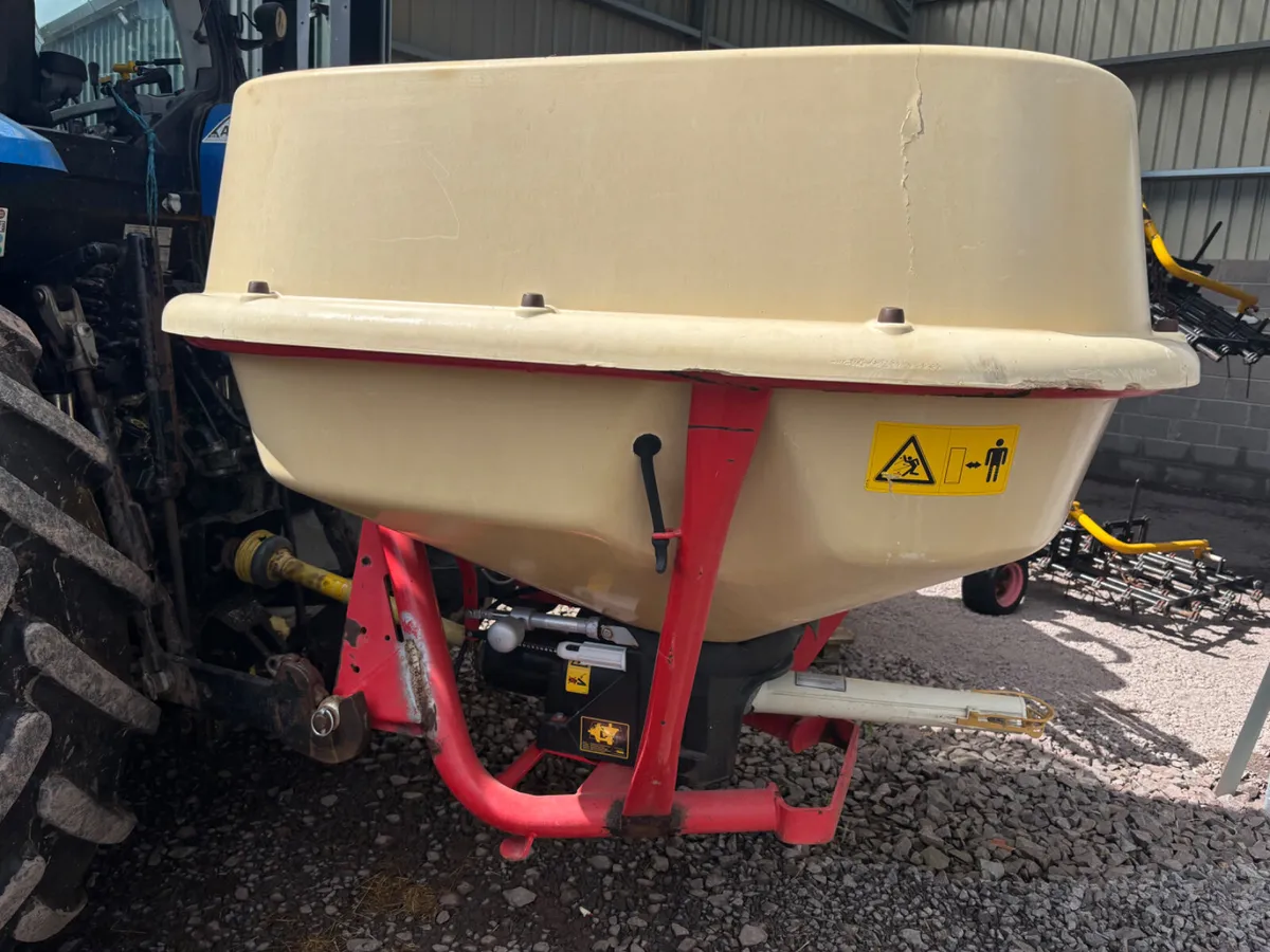 Vicon 1.2 ton wagtail sower - Image 1