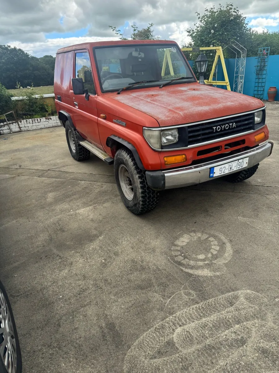 1992 Toyota landcruiser - Image 2