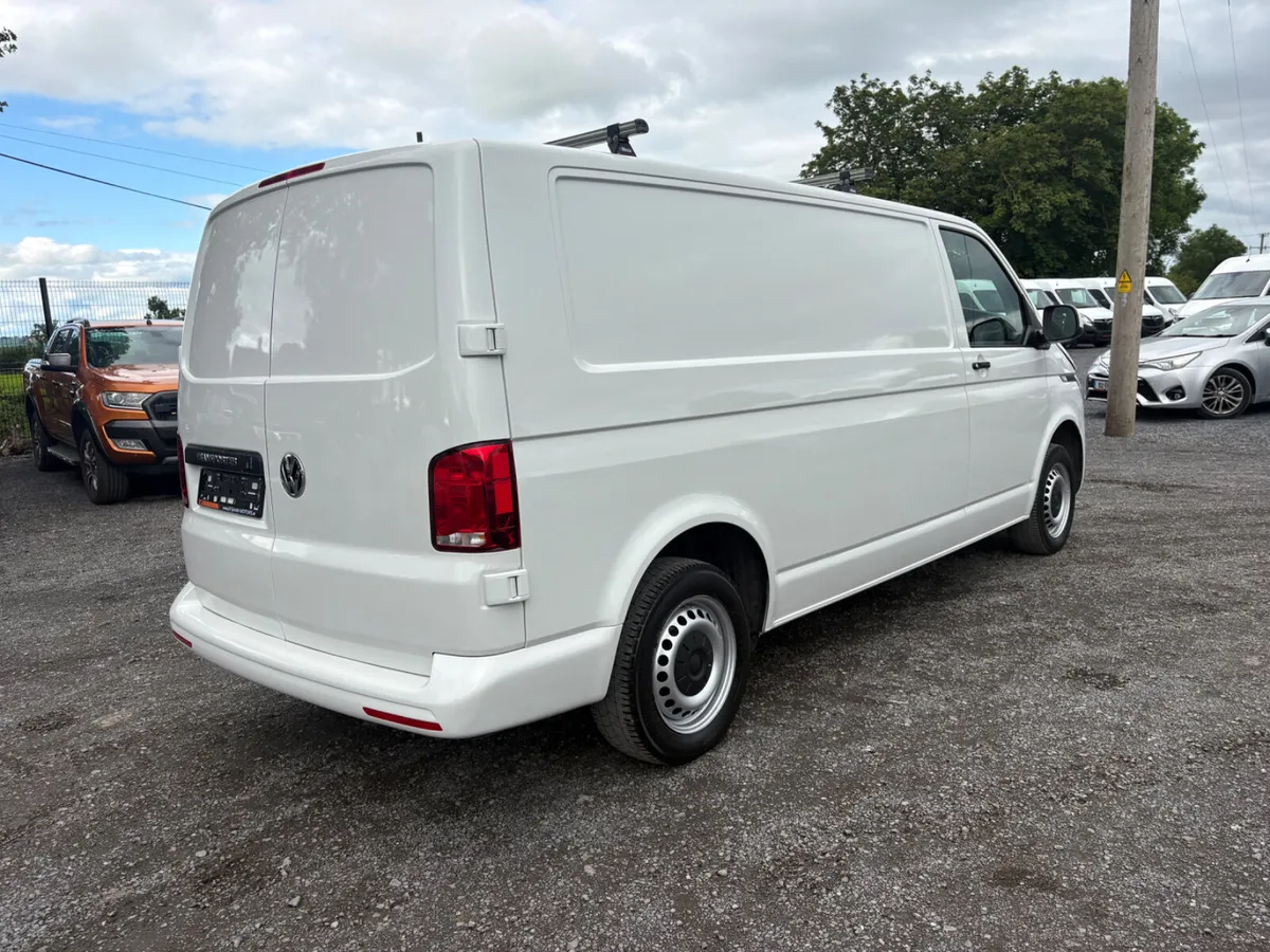 Volkswagen Transporter - Image 2