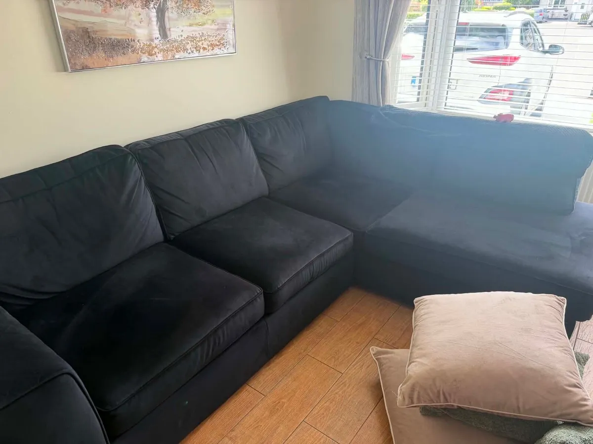 L shape and swivel couch - Image 3