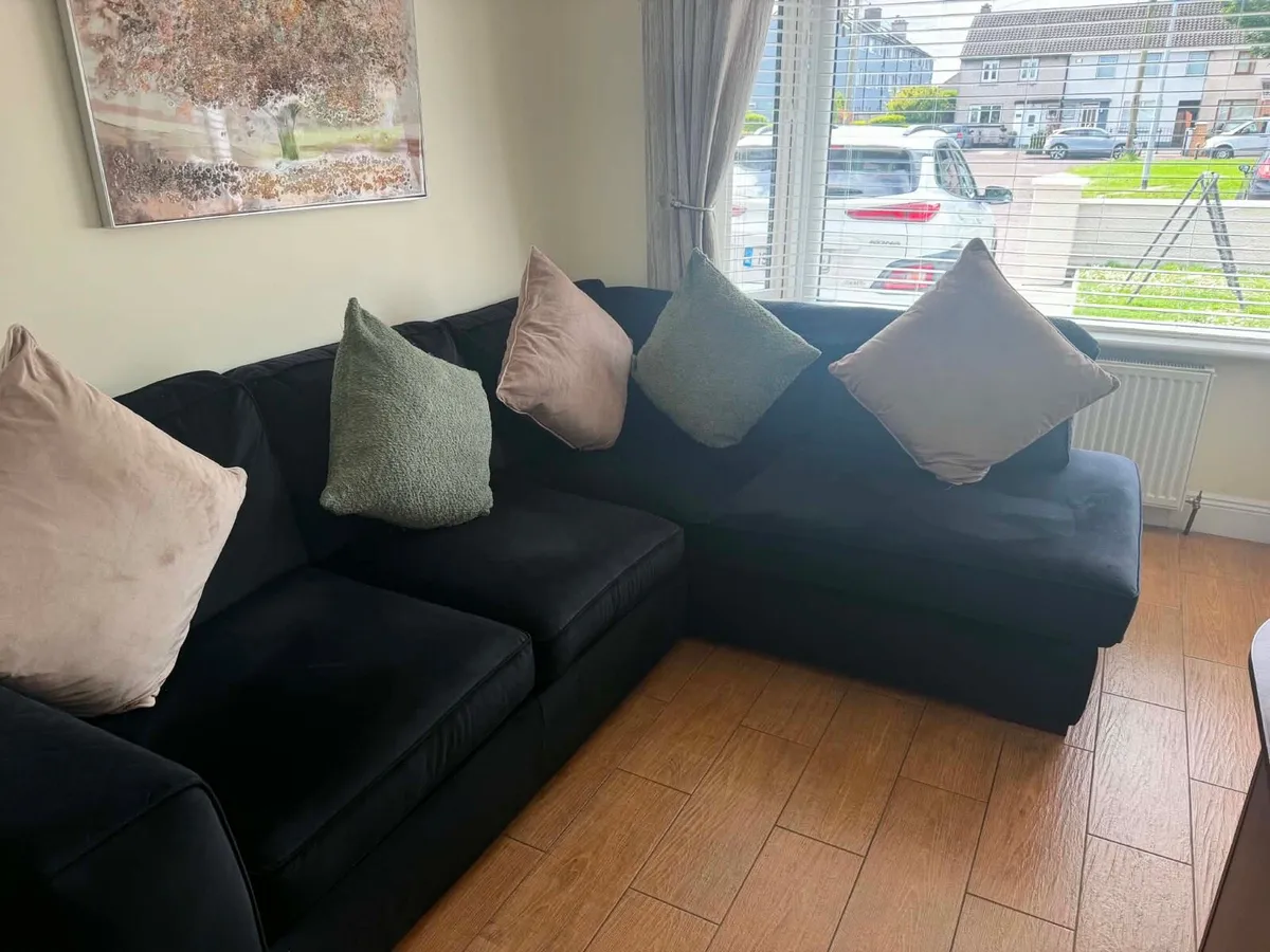 L shape and swivel couch - Image 4