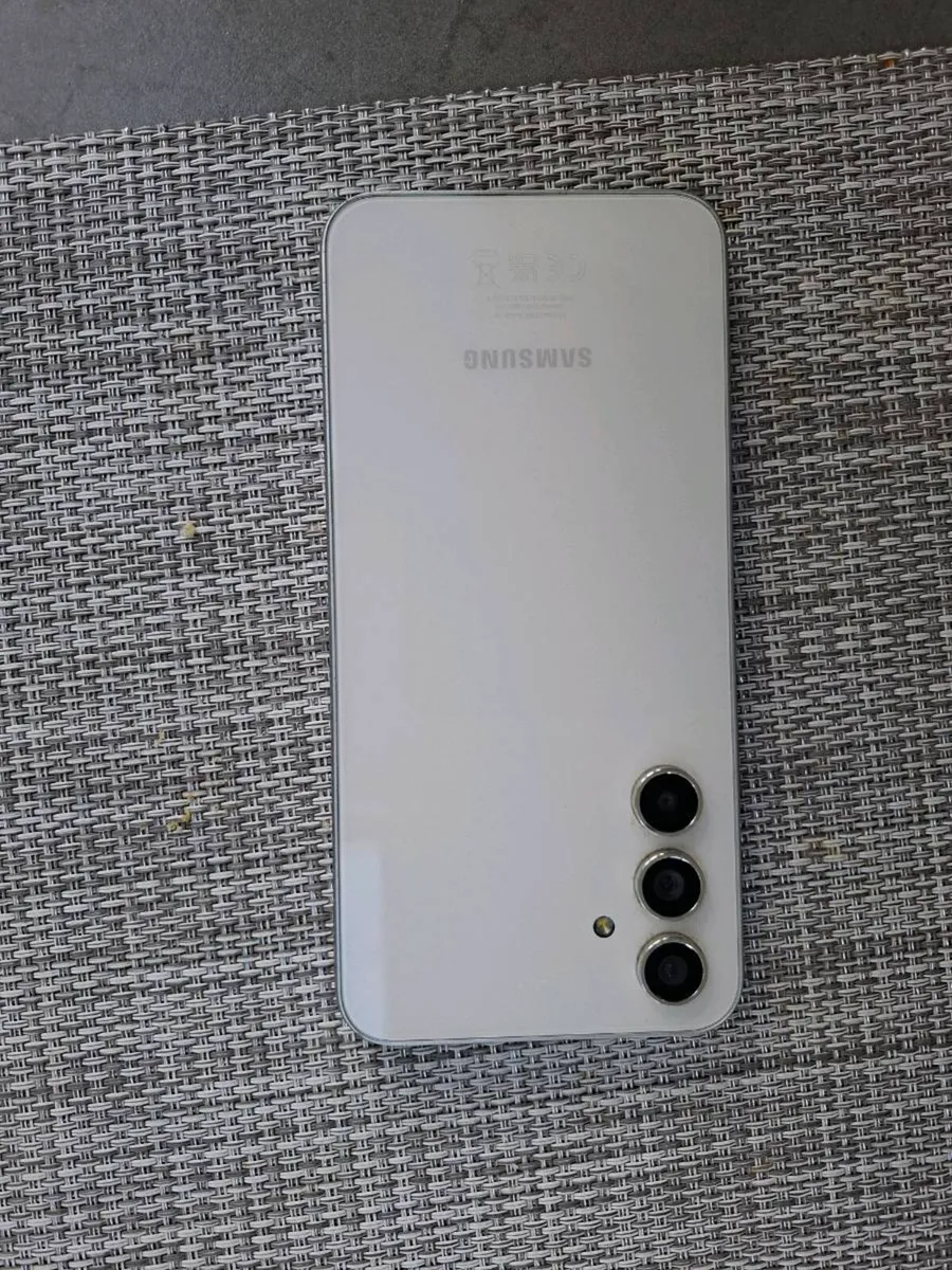 Samsung A54 - Image 3