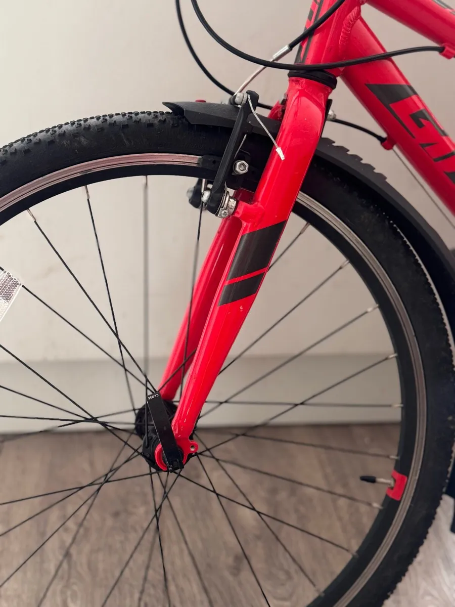 Giant ARX 24” Kids Lightweight Hybrid Bike–As New - Image 4