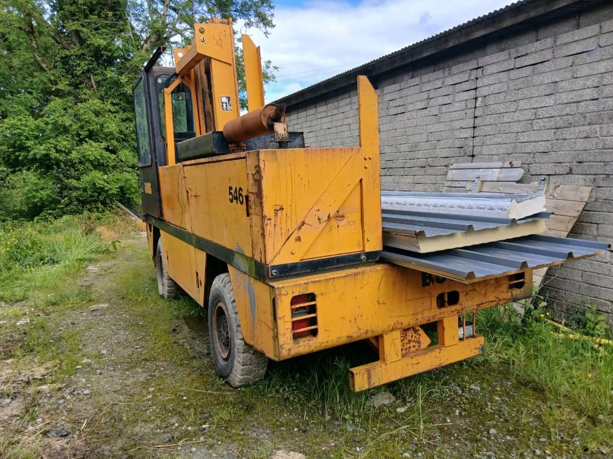 Forklift - Image 3