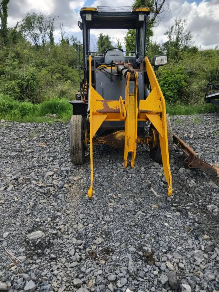 Wheel loader - Image 2